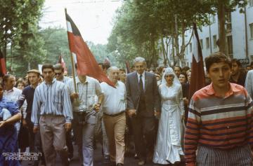 გარდამტეხი 1990 წელი