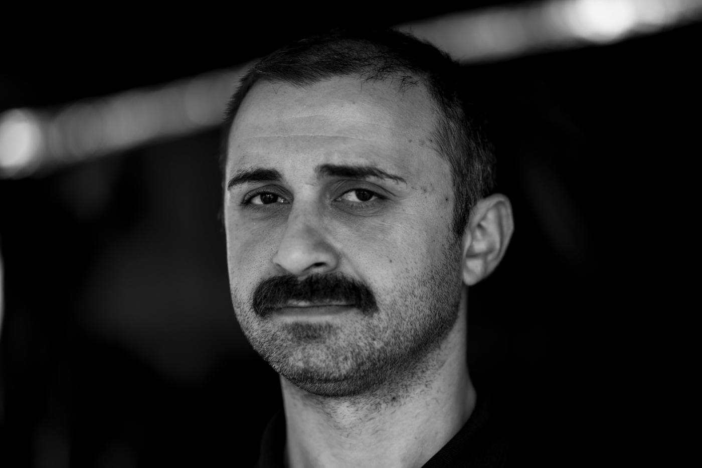სანდრო ცხადაძე, ონისეს ძმა.32 წლის, ექიმი.