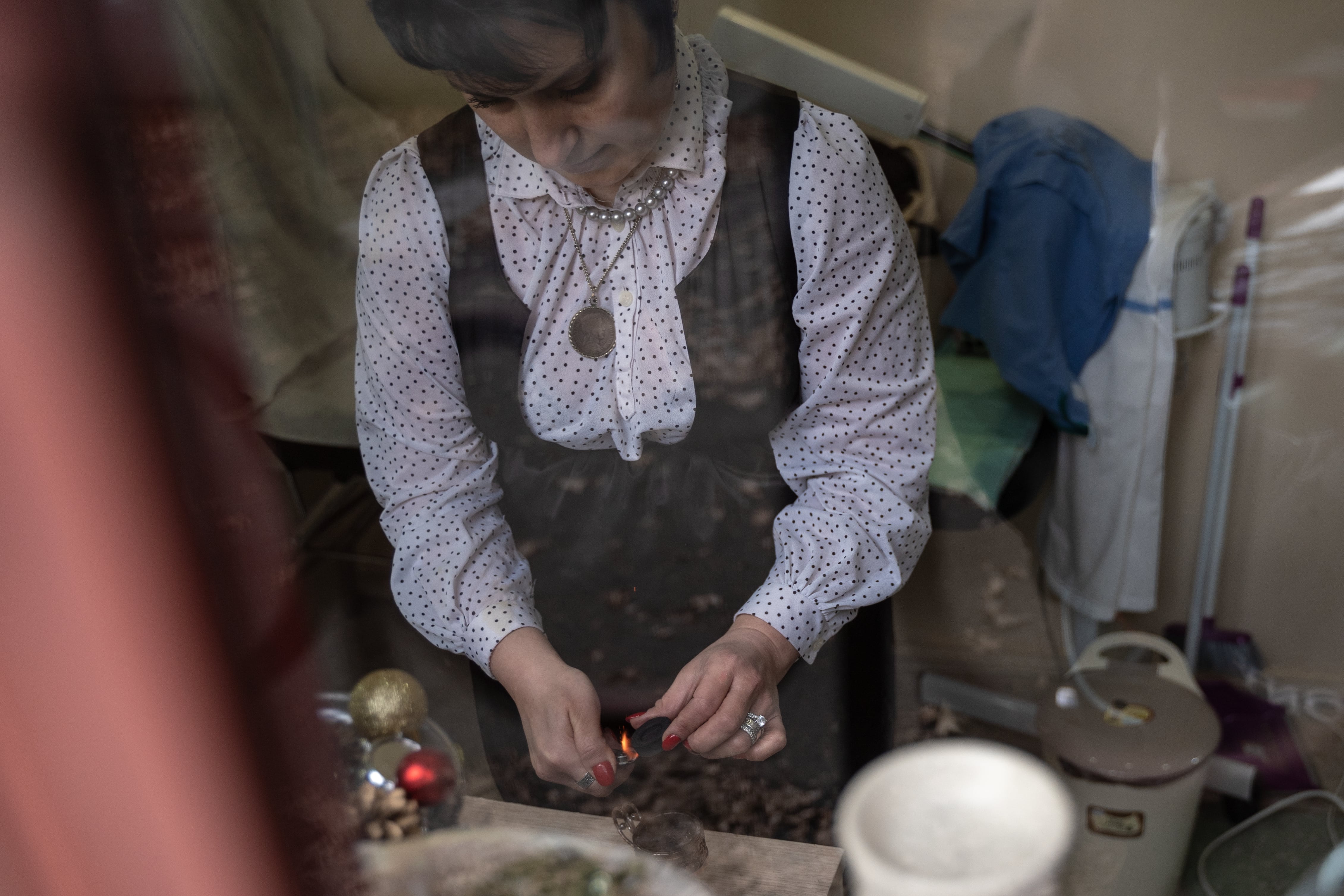 Taguhi has a side business making handcrafts. She sells them via social media.